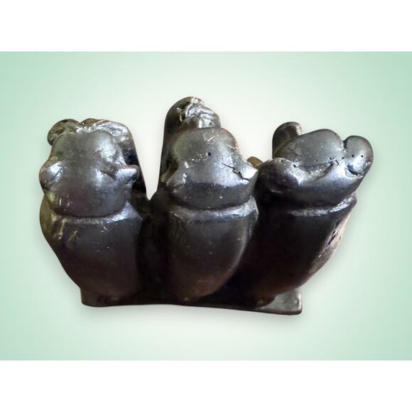 Vintage Soapstone “Three Wise Monkeys” Figurine - Picture 5 of 6